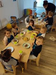 les nutriments conseillés aux petit enfants dans une creche